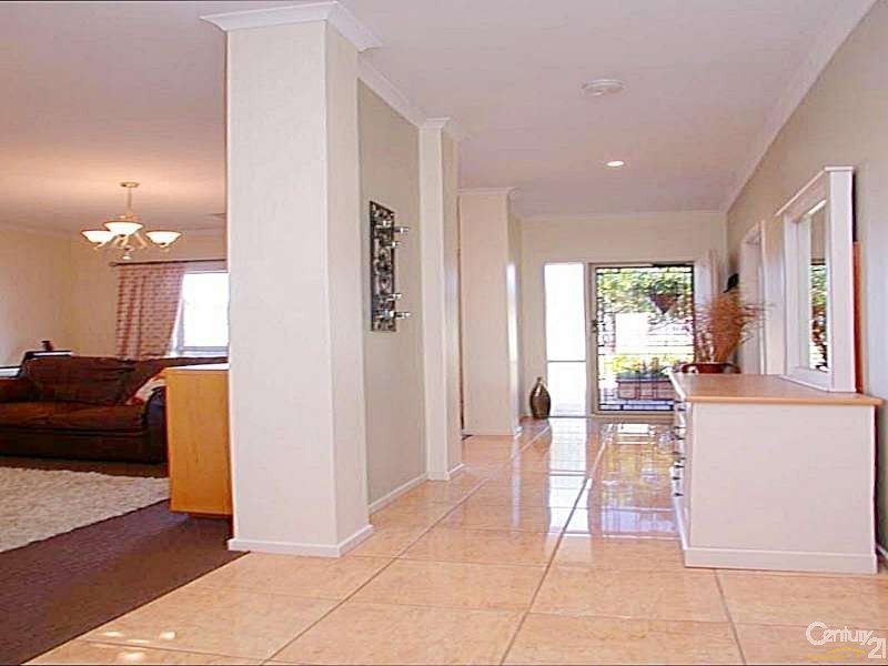 105 Grand Boulevard, Seaford Rise SA 5169