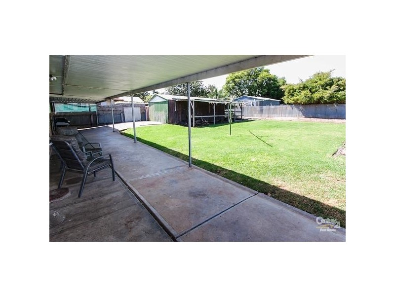 4 Gerard Street, Christie Downs SA 5164