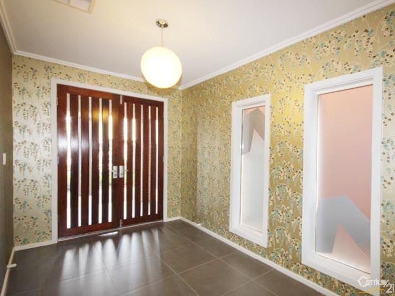 15 Crompton Drive, Woodville SA 5011