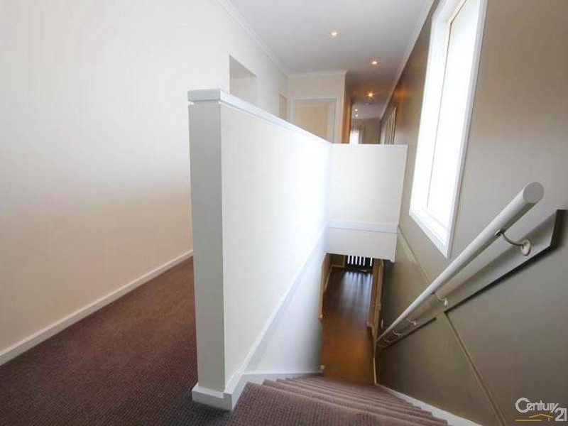 15 Crompton Drive, Woodville SA 5011