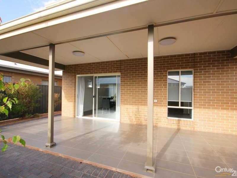 15 Crompton Drive, Woodville SA 5011