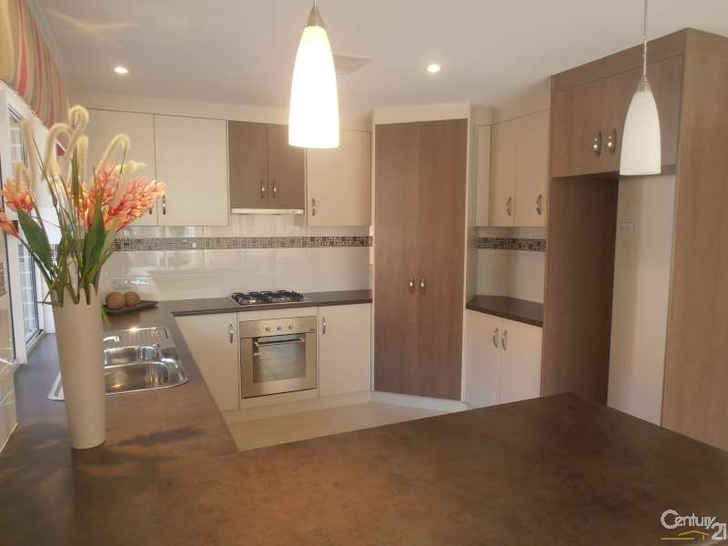 81 Seaford Road, Seaford Meadows SA 5169