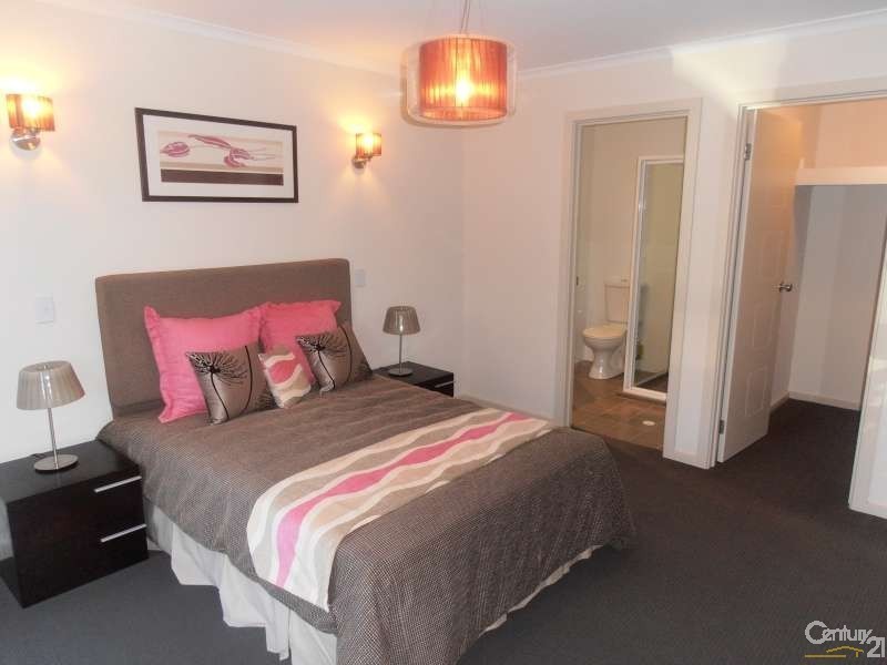 81 Seaford Road, Seaford Meadows SA 5169