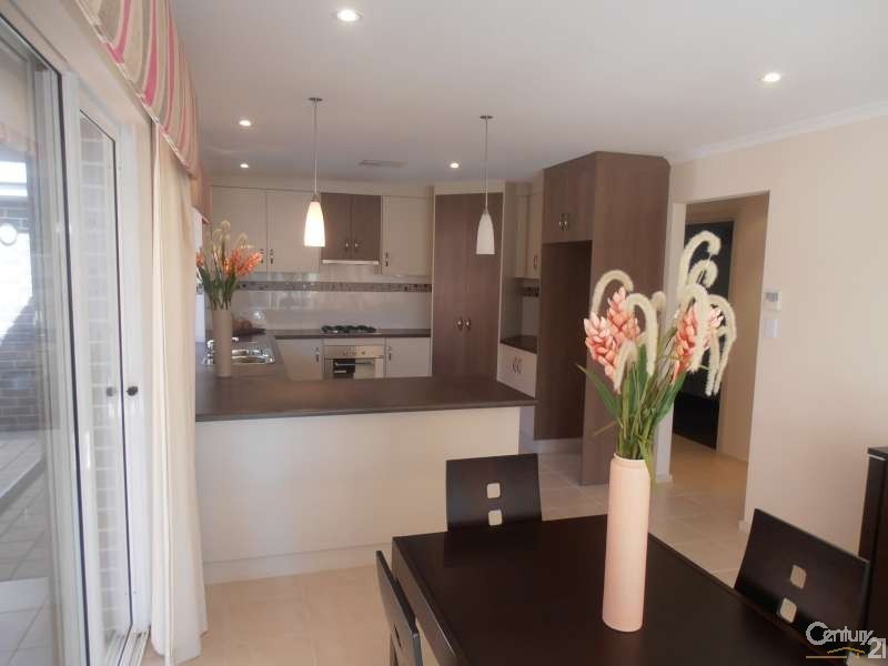 81 Seaford Road, Seaford Meadows SA 5169