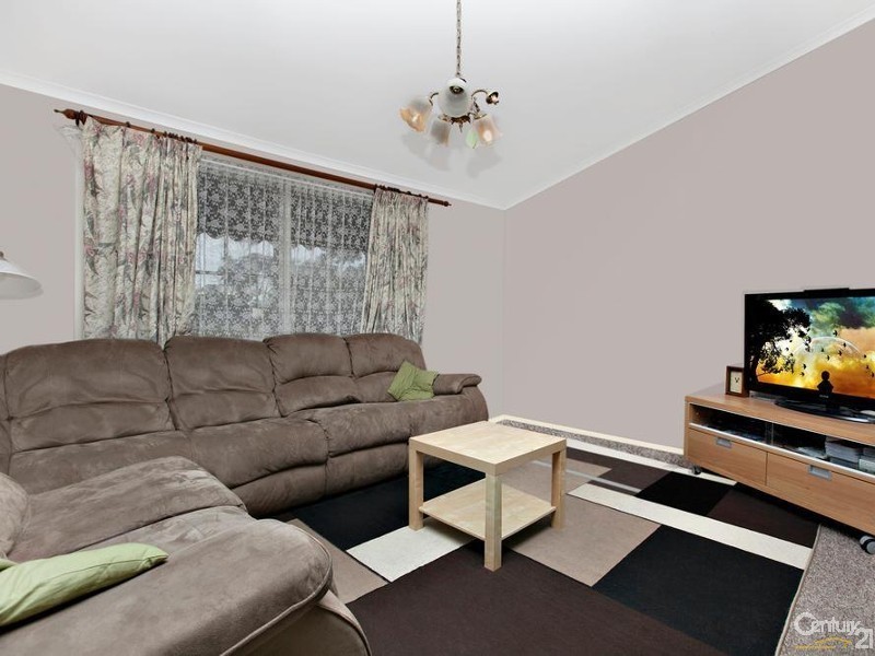 36 Calomba Crescent, Happy Valley SA 5159