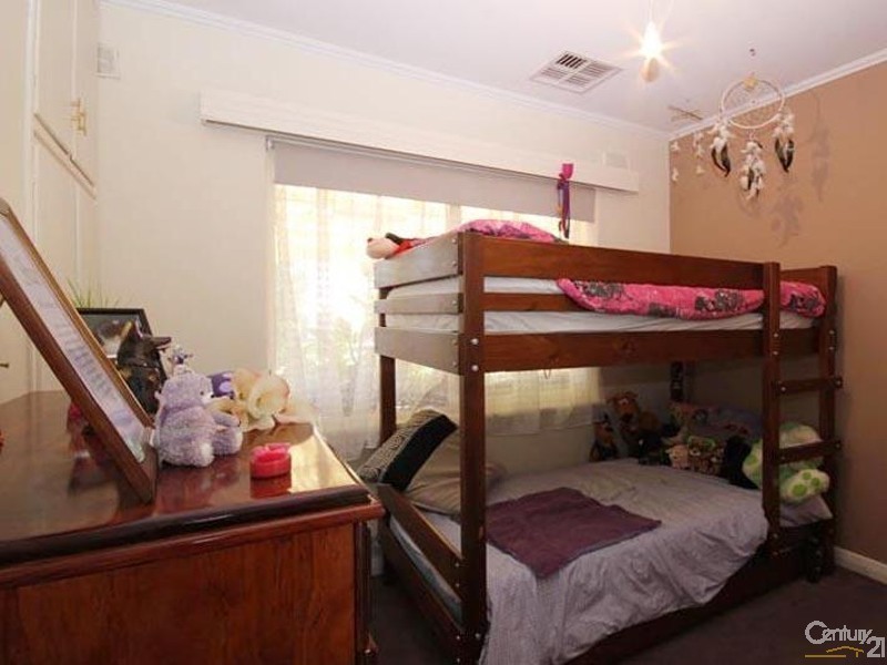 30 Williams Avenue, Hackham West SA 5163