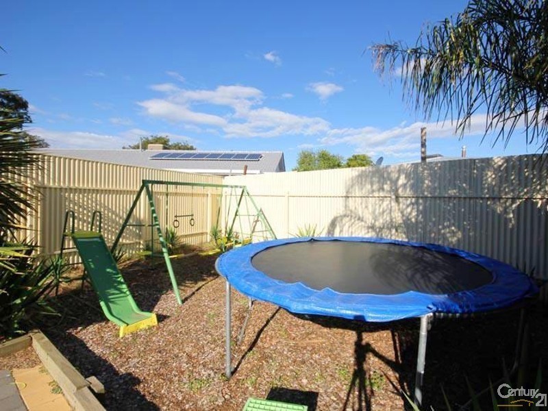 30 Williams Avenue, Hackham West SA 5163