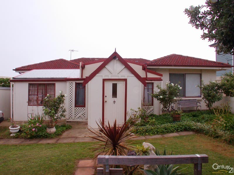 9 Neville Street, Christies Beach SA 5165