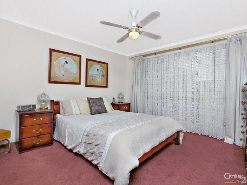 19 Buccaneer Drive, Seaford Rise SA 5169