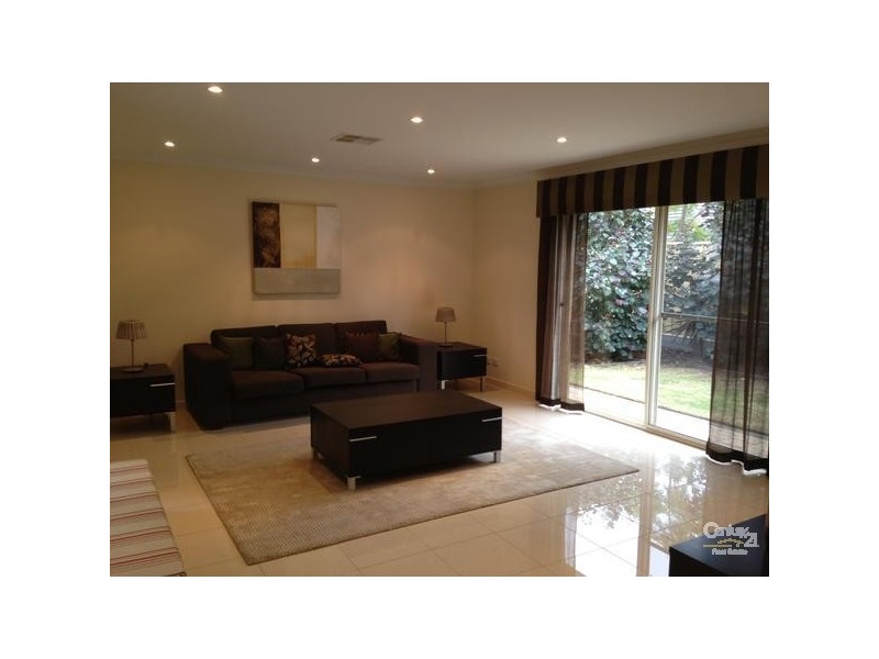 77 Seaford Road, Seaford Meadows SA 5169