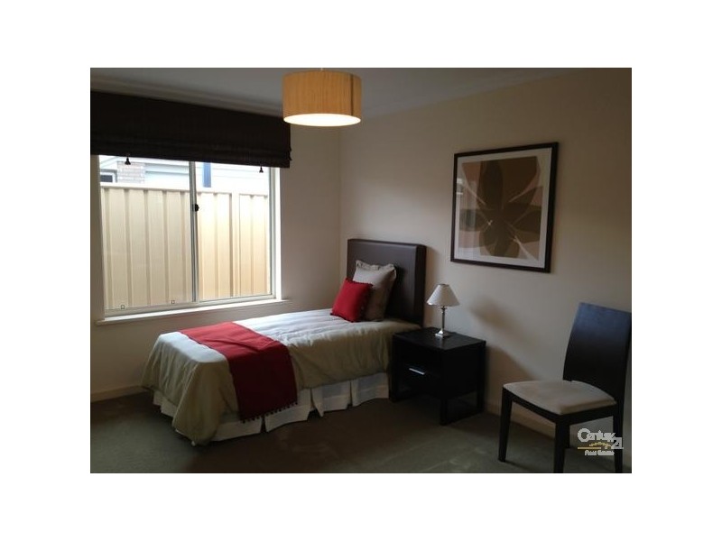 77 Seaford Road, Seaford Meadows SA 5169