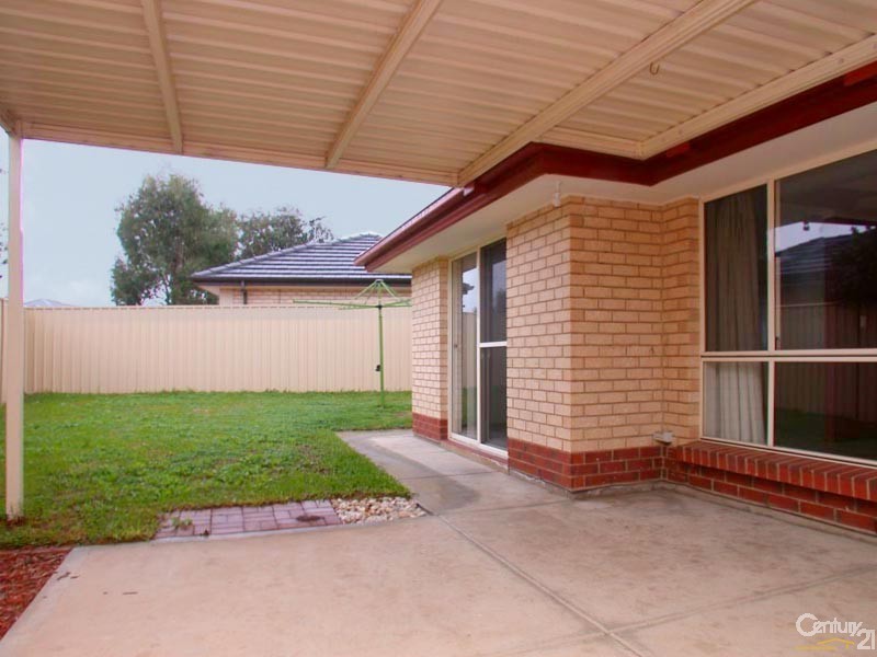 22 Nautical Cct, Seaford Meadows SA 5169