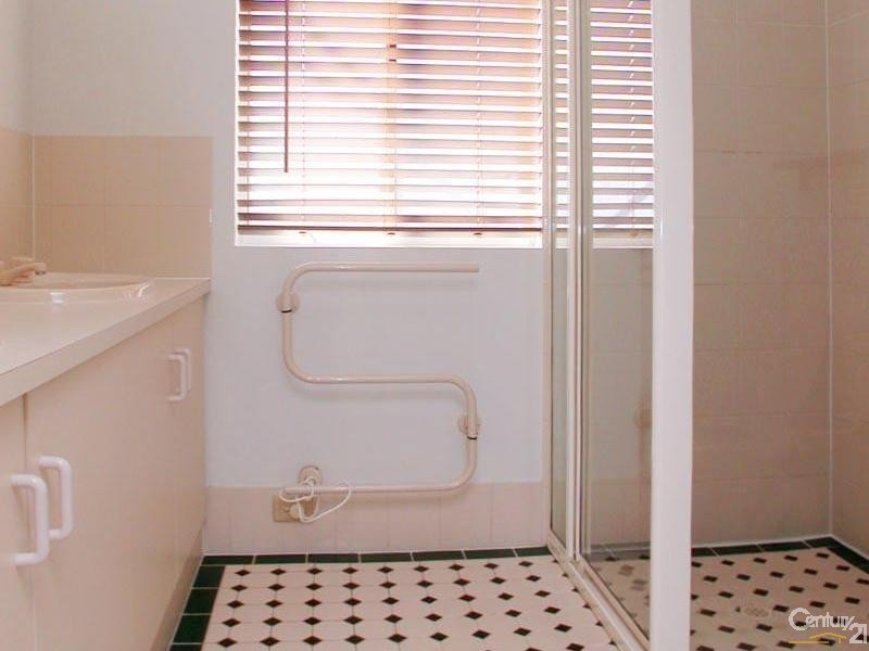 71 Warburton Drive, Woodcroft SA 5162