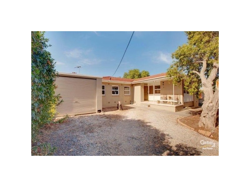 20 Christina Road, Christie Downs SA 5164