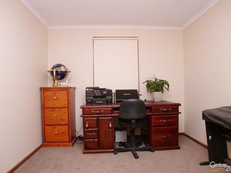 21 Plumtree Crescent, Huntfield Heights SA 5163