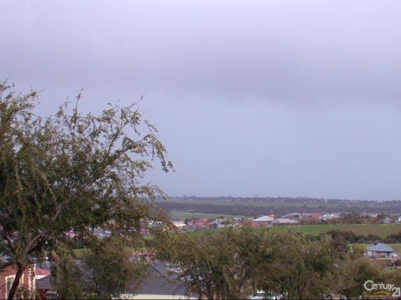 35 Antonio Street, Huntfield Heights SA 5163