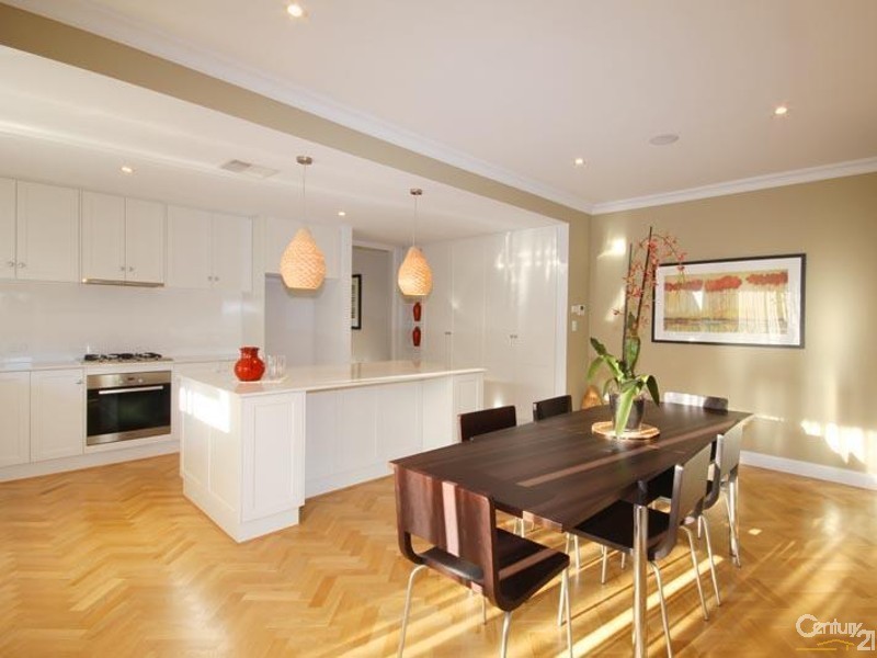 17 Crompton Drive, Woodville SA 5011