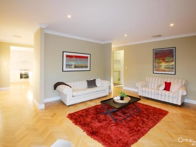 17 Crompton Drive, Woodville SA 5011