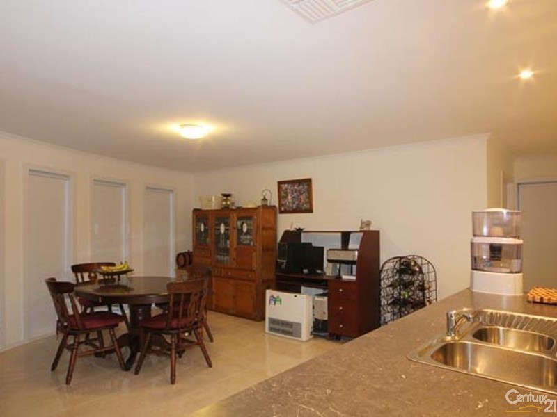 19 St Vincent Circuit, Sheidow Park SA 5158