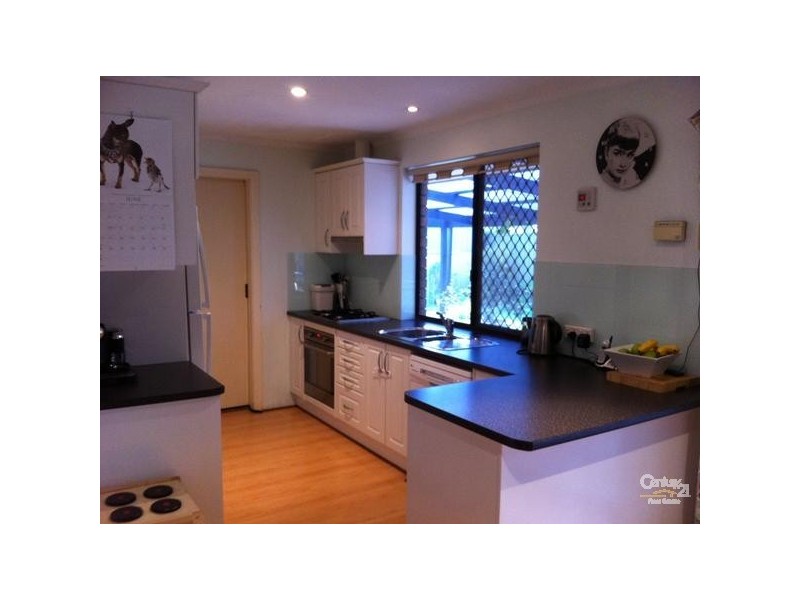 30 Corro Street, Aberfoyle Park SA 5159