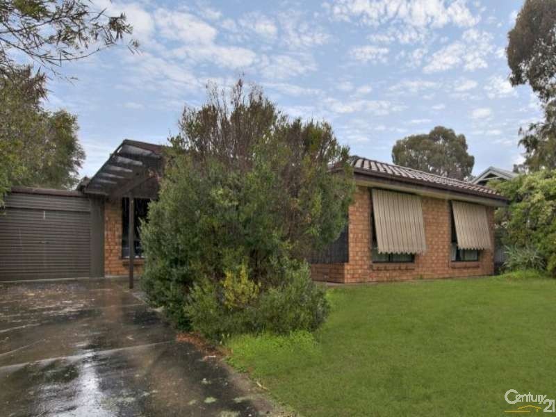 7 Kuantan Drive, Aberfoyle Park SA 5159