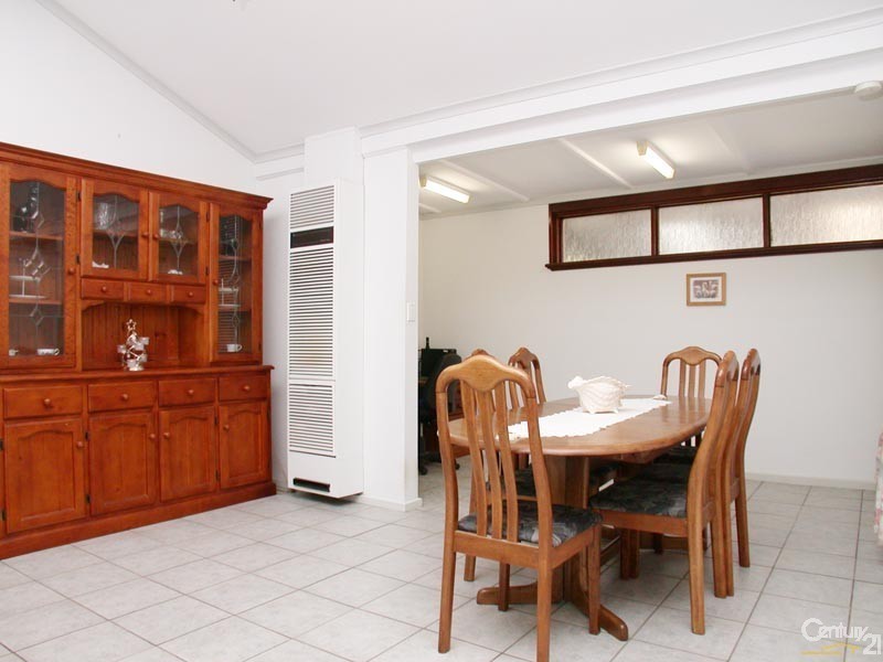 17 Riordan Street, Morphett Vale SA 5162