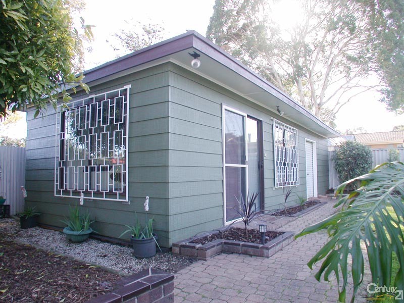 17 Riordan Street, Morphett Vale SA 5162