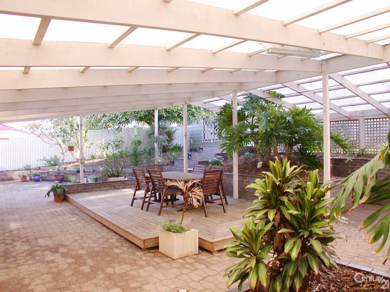 17 Riordan Street, Morphett Vale SA 5162