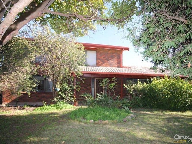 19 Flinders Crescent, Seaford SA 5169