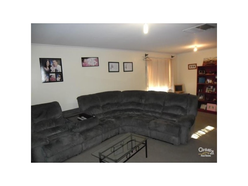 20 Orana Drive, Morphett Vale SA 5162