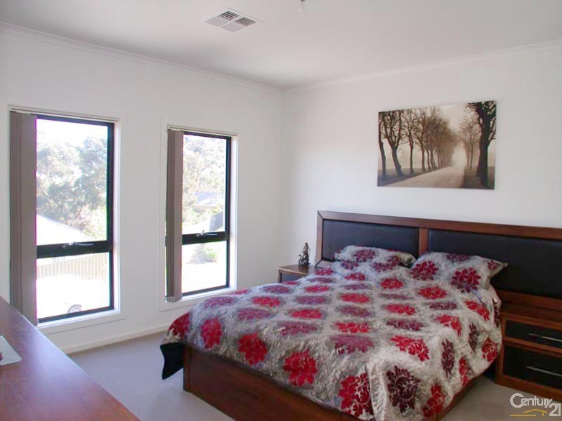 59 Fraser Avenue, Happy Valley SA 5159