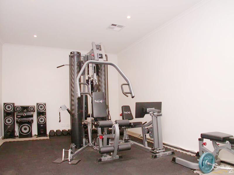 59 Fraser Avenue, Happy Valley SA 5159