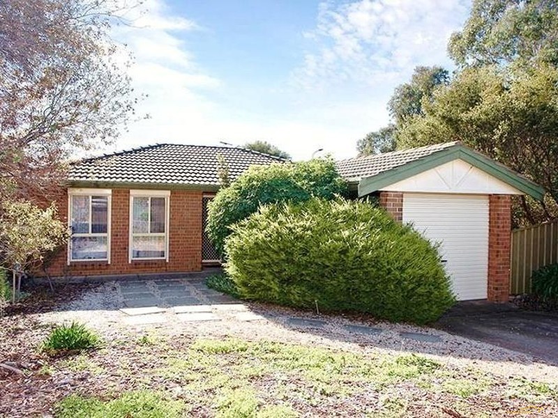 44 Bordeaux Drive, Woodcroft SA 5162