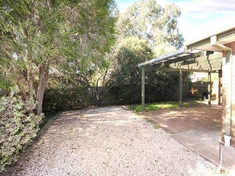44 Bordeaux Drive, Woodcroft SA 5162