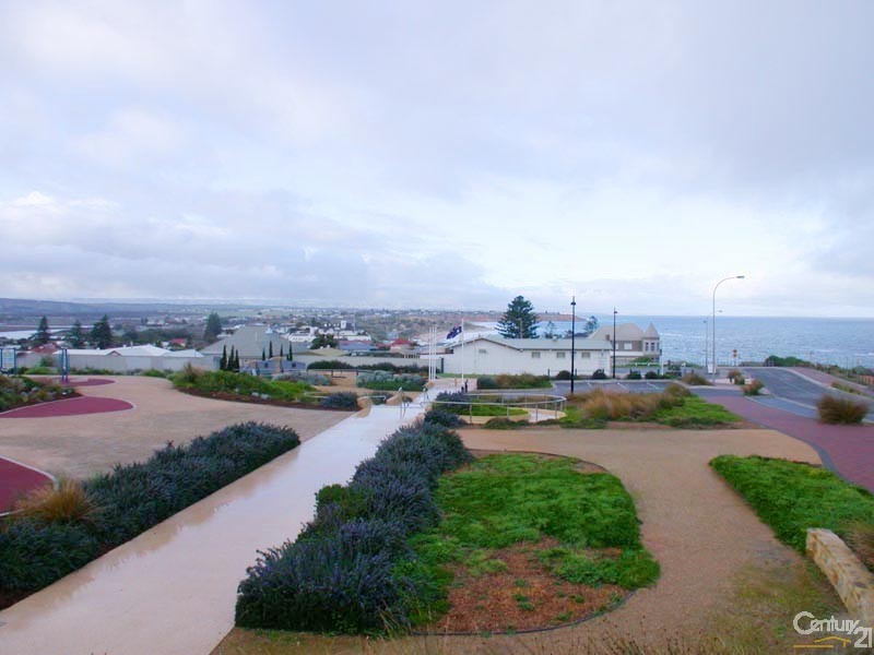 11 Margaret Street, Port Noarlunga SA 5167