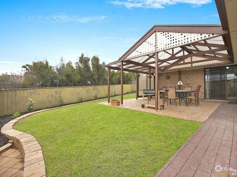 7 Capilano Court, Morphett Vale SA 5162