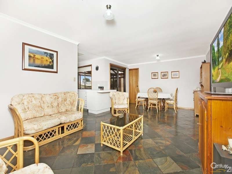 7 Capilano Court, Morphett Vale SA 5162