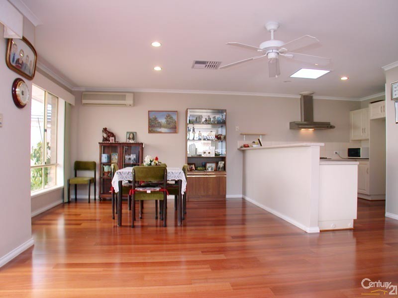 6 Crestview Lane, Hackham SA 5163