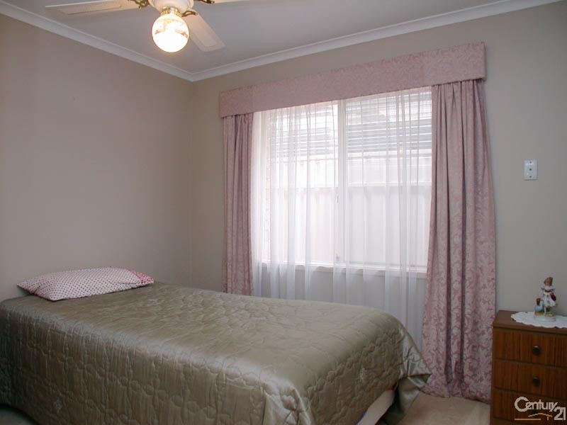 6 Crestview Lane, Hackham SA 5163