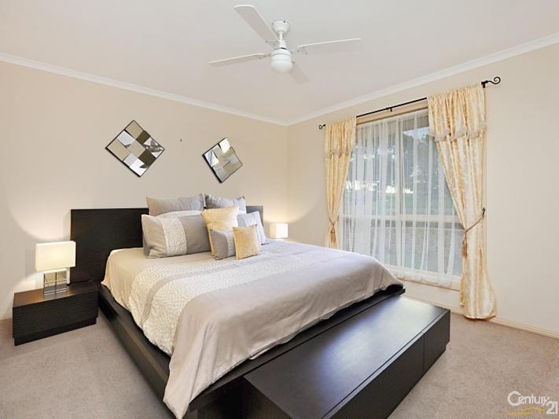 6 Perry Road, Huntfield Heights SA 5163