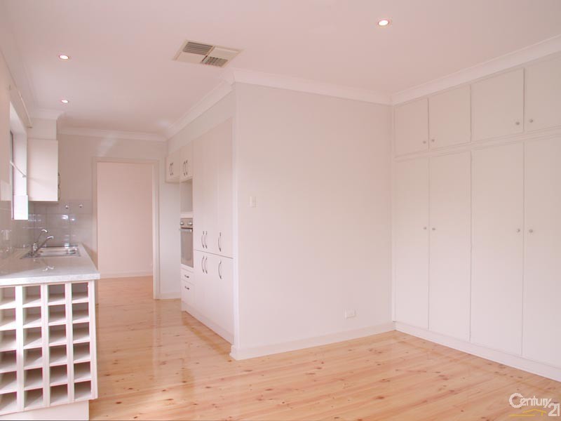 25 Sedunary Road, Morphett Vale SA 5162