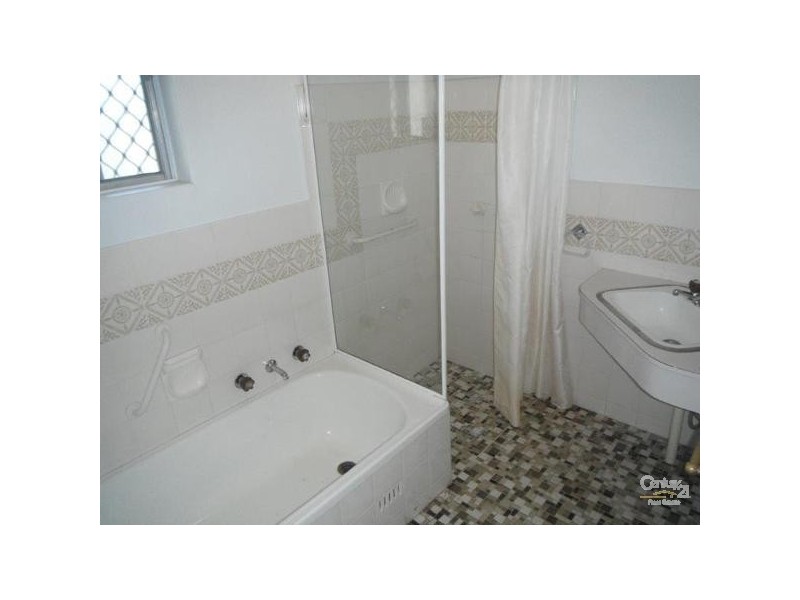 12 Shiraz Avenue, Hackham SA 5163