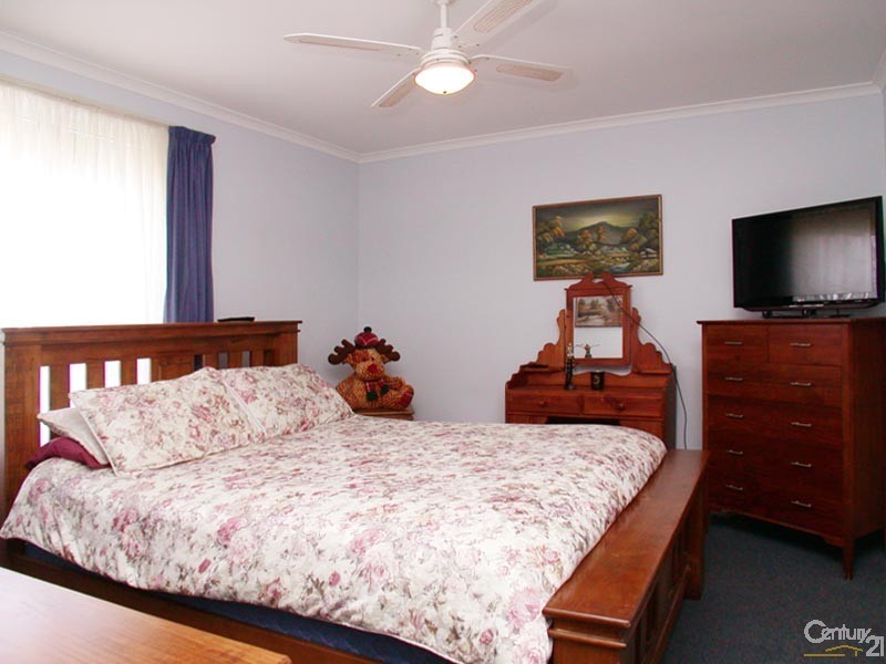 53 Pridham Boulevard, Aldinga Beach SA 5173
