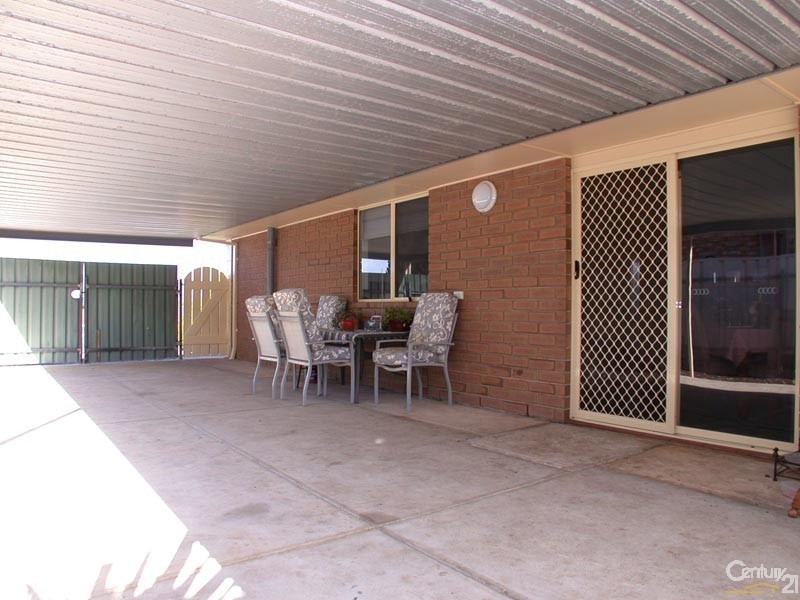 53 Pridham Boulevard, Aldinga Beach SA 5173