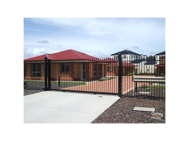 2/402 Beach Road, Hackham West SA 5163