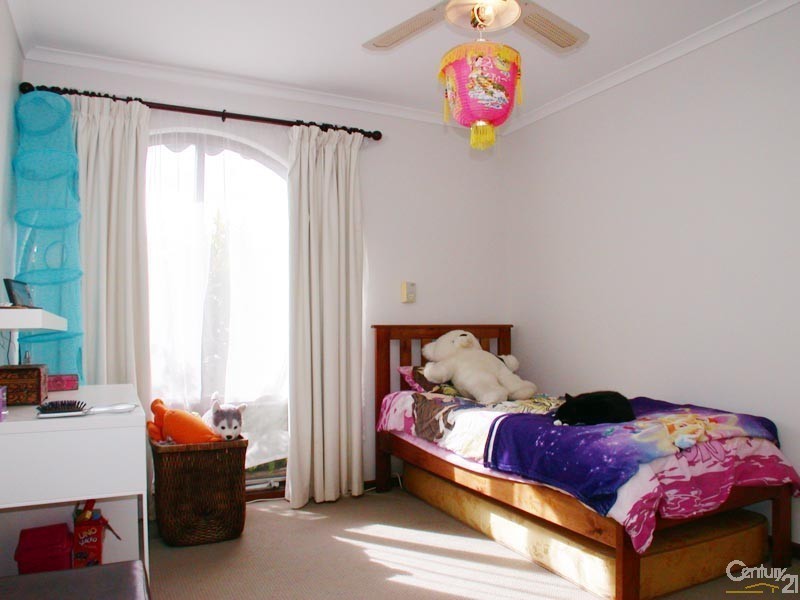 11 Parari Street, Sheidow Park SA 5158