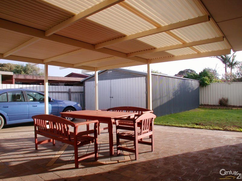 341 Commercial Road, Seaford SA 5169