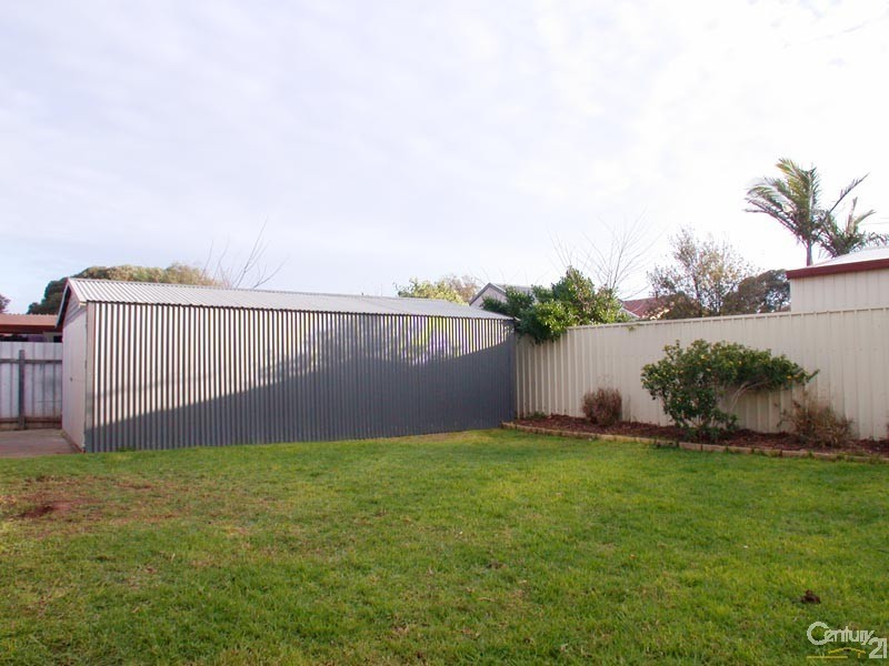 341 Commercial Road, Seaford SA 5169