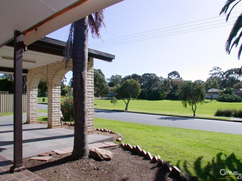 26 Greengate Grove, Hackham SA 5163