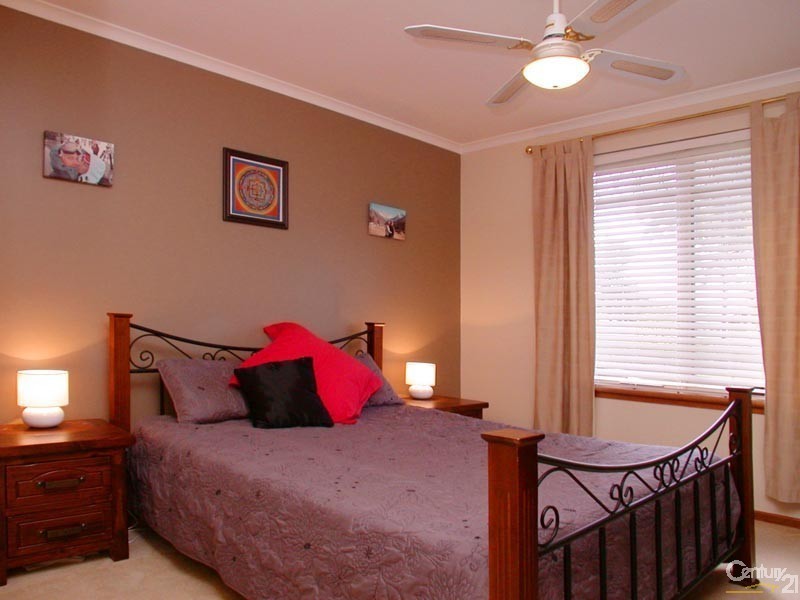 2-31 Tokay Crescent, Morphett Vale SA 5162